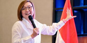 Wakil Menteri Ekonomi Kreatif Irene Umar saat menghadiri dialog membahas royalti lagu di Jakarta. (Foto: Dok. IGONTV)