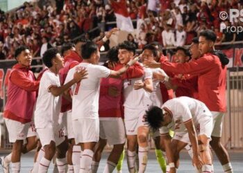 Selebrasi pemain Timnas Indonesia U-17 usai mencetak gol di Piala Kemerdekaan 2025