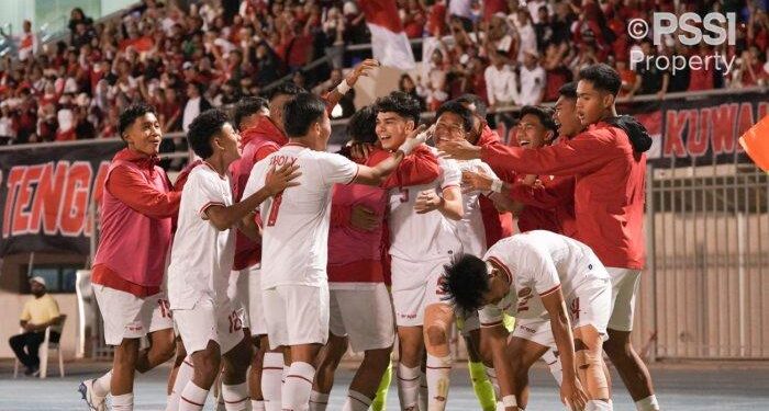 Selebrasi pemain Timnas Indonesia U-17 usai mencetak gol di Piala Kemerdekaan 2025
