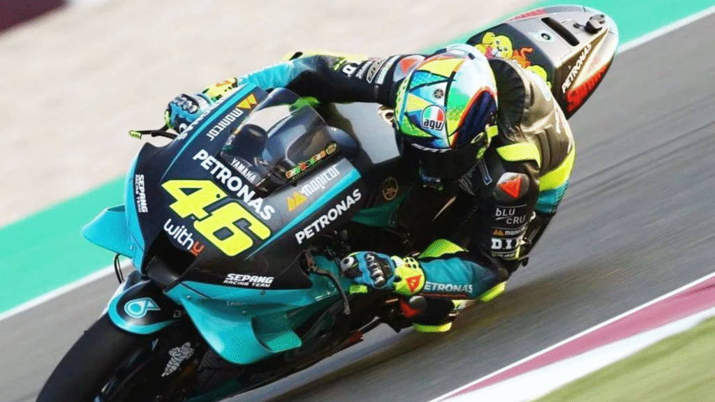Valentino Rossi membalap di Sirkuit Sepang Malaysia pada musim 2021