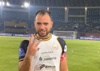 Persija Tembus Puncak Klasemen Usai Bantai Persis 3-0 di Solo