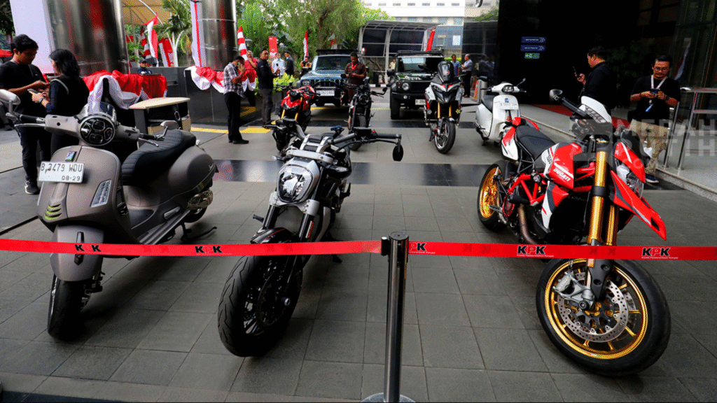 Motor Ducati yang diduga diberikan kepada Wamenaker Immanuel Ebenezer dalam kasus dugaan pemerasan sertifikat K3.